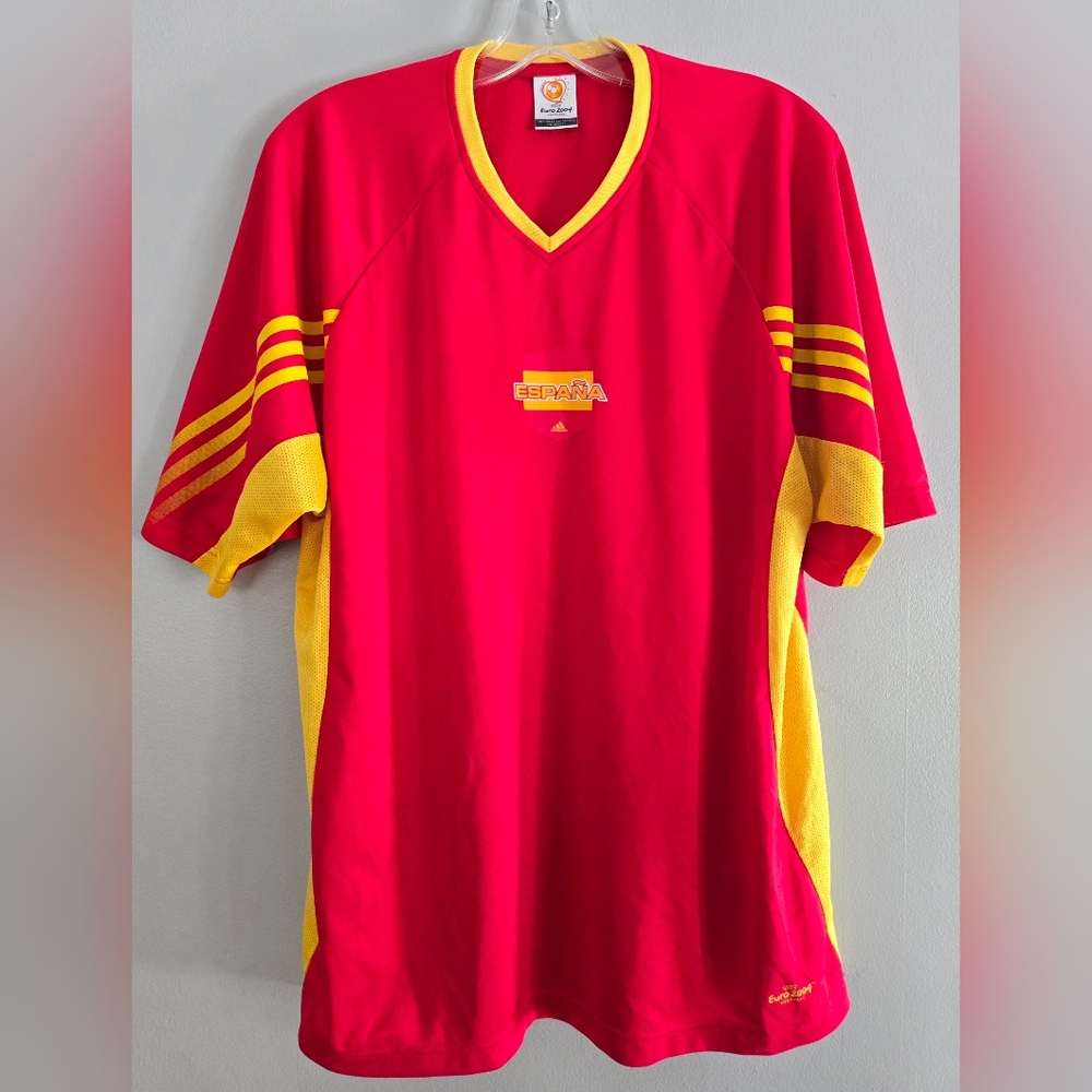 Spain Team Euro 2004 Portugal UEFA  Soocer Shirt Red‎ Jersey Adidas size L Men